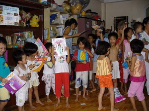 Lorrie’s friends visited TTO and gave them books, toys etc.